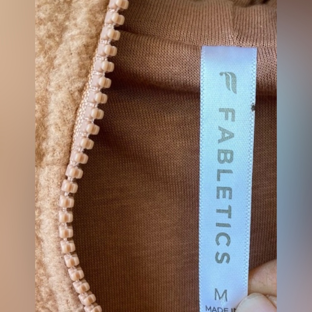 Fabletics Lotta Sherpa Half-Zip Jacket M - image 5